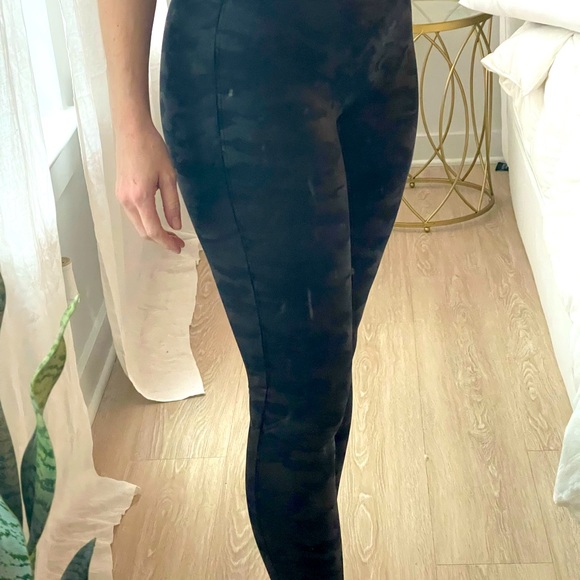 Camo SPANX - Picture 3 of 4